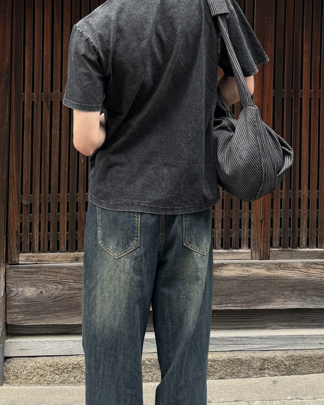 サマーウォッシュブラックTシャツ YQ0032