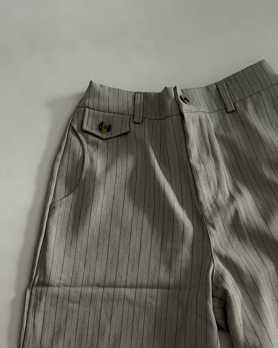 レトロカジュアルストライプクロップドパンツ
YQ0081