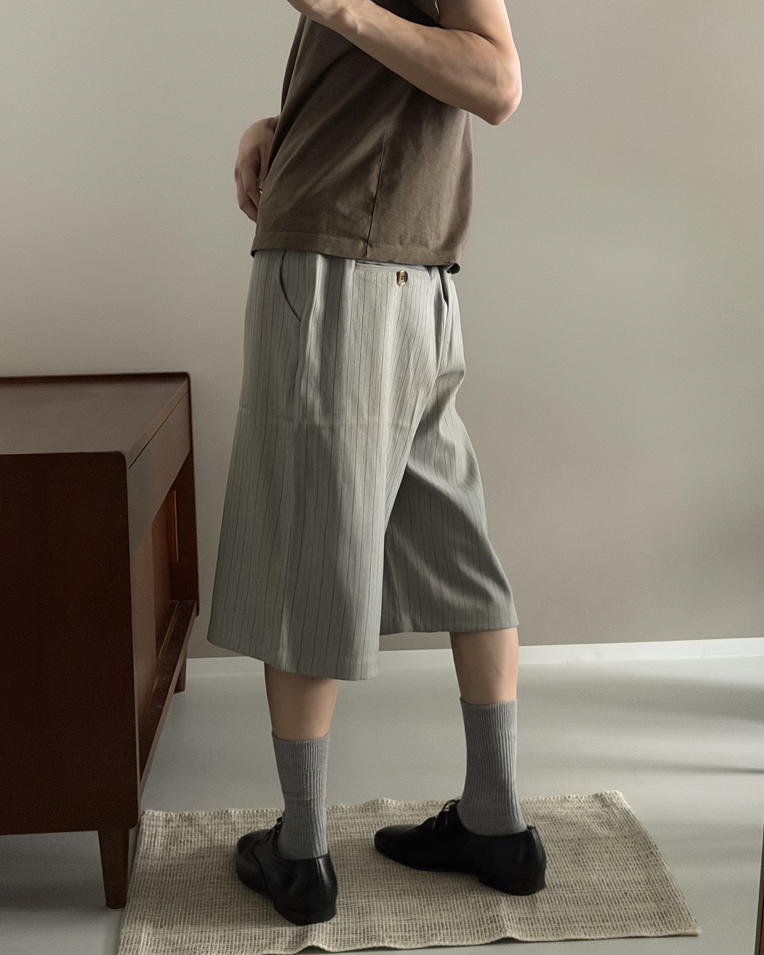 レトロカジュアルストライプクロップドパンツ
YQ0081