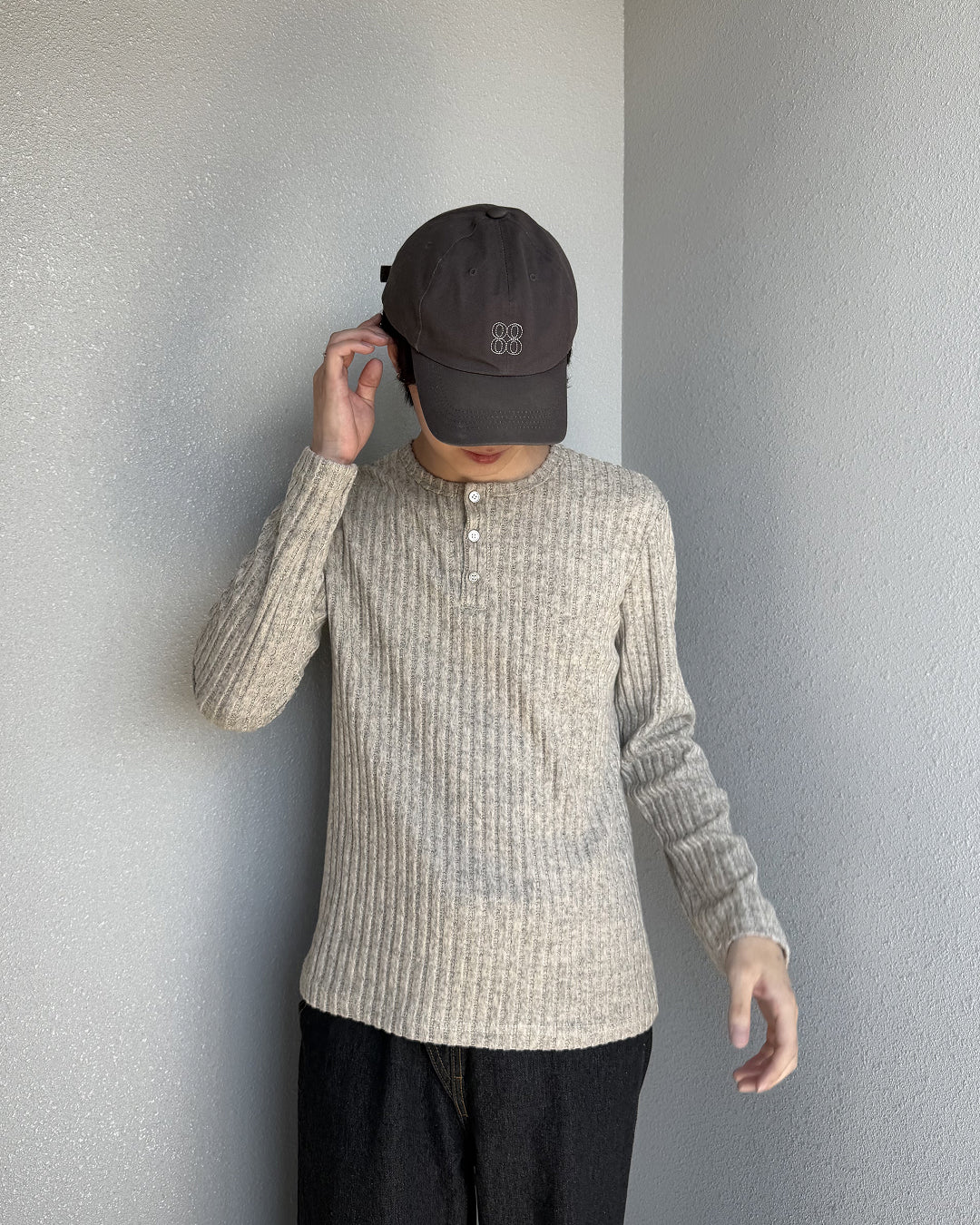 ニュアンスカラーリブヘンリーネックロンT YQ0118