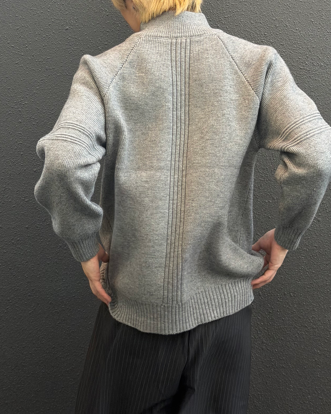 スタンドネックダブルジップニット YQ0200