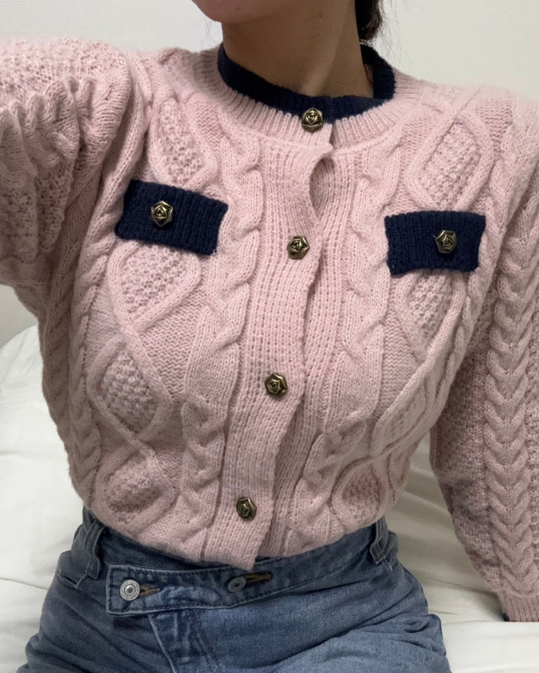 Short bicolor knit cardigan Z0017
