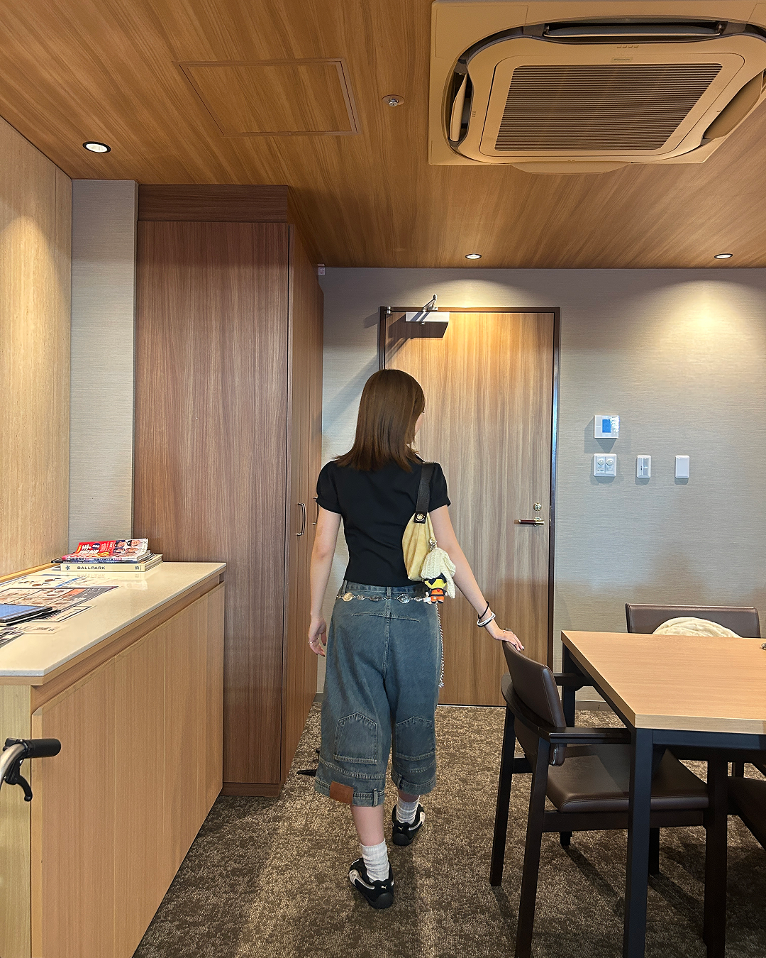 ダメージウォッシュショートデニムパンツ ZA0030