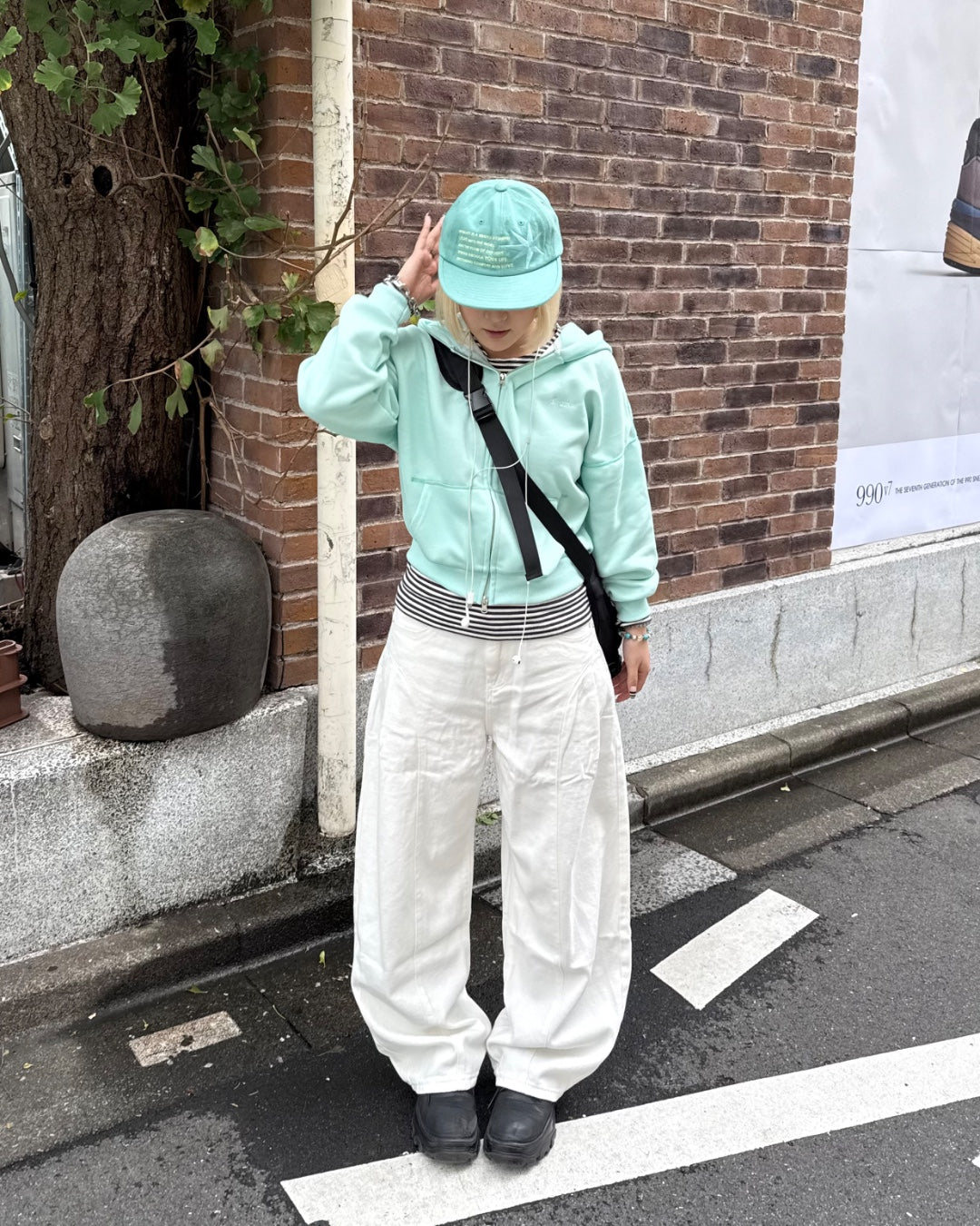 ボリュームカーブワイドパンツ KC0396