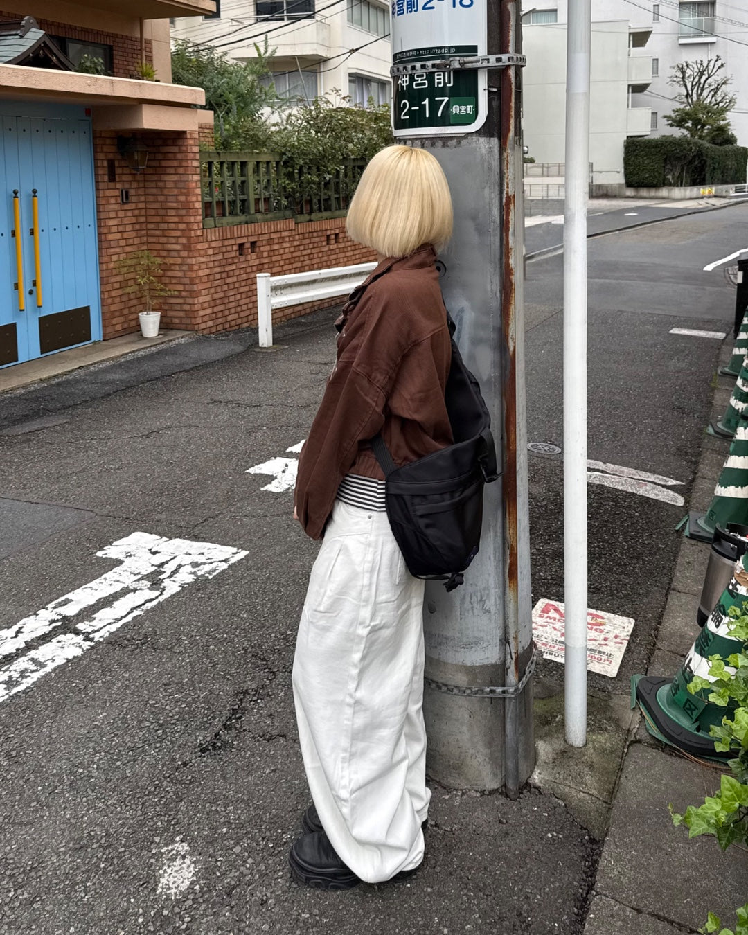 ボリュームカーブワイドパンツ KC0396