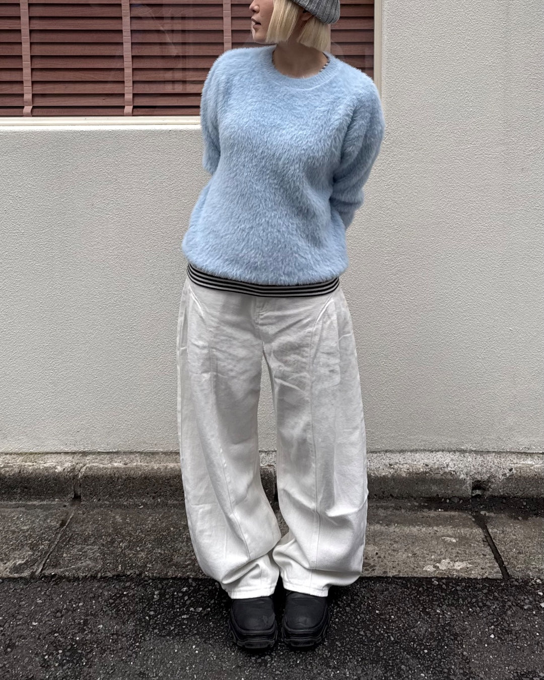 ボリュームカーブワイドパンツ KC0396